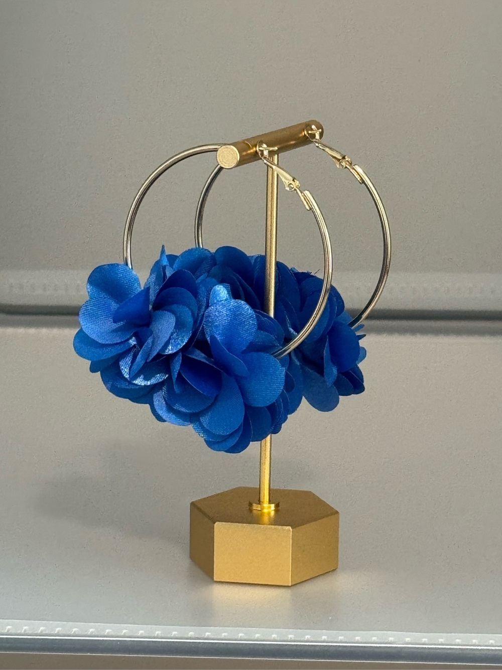 New Arrivals! Blue Floral Hoop Earrings - Women's Accessories